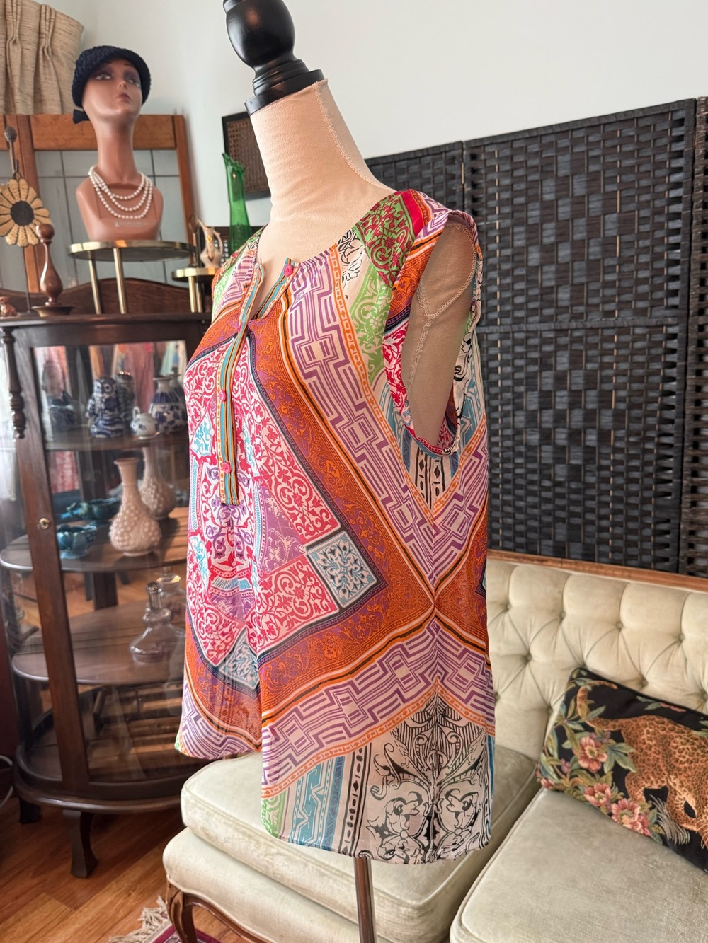🌺 Hale Bob 100% Silk Sheer Sleeveless Tunic Blouse M Boho Luxe Medallion Print - Picture 5 of 11